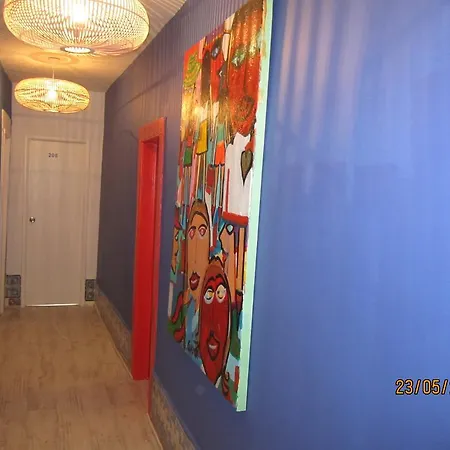 Bed and breakfast B.mar & Suites