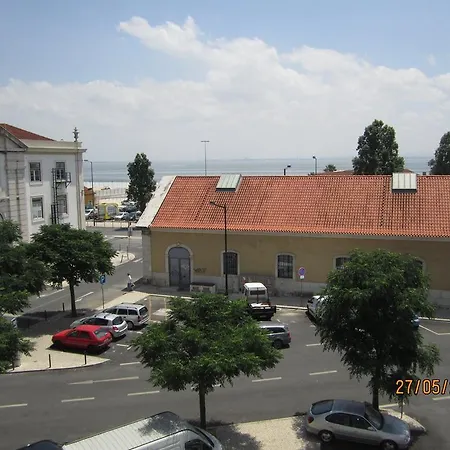 B.mar & Suites 3* Lizbona