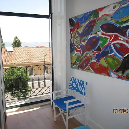 فندق مبيت وإفطار B.mar & Suites 3*