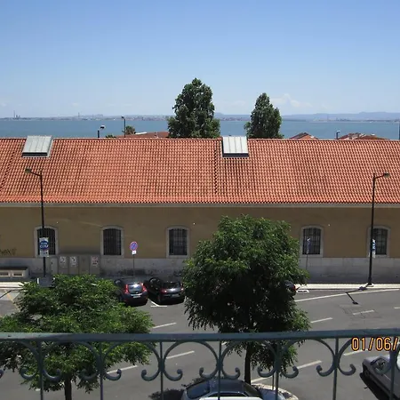 فندق مبيت وإفطار B.mar & Suites Lisboa