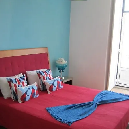 فندق مبيت وإفطار B.mar & Suites 3*